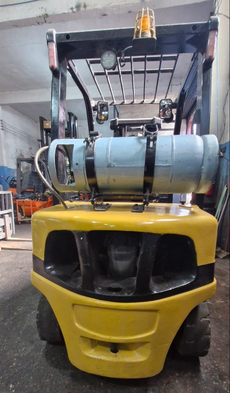 Empilhadeira Combustão - Yale - GLP050VX