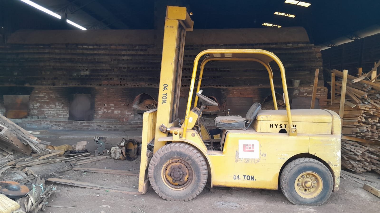 Empilhadeira Combustão - Hyster - H60J