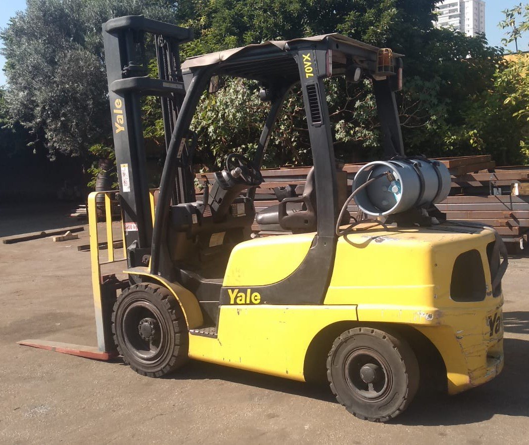 Empilhadeira Combustão - Yale - GLP070VX