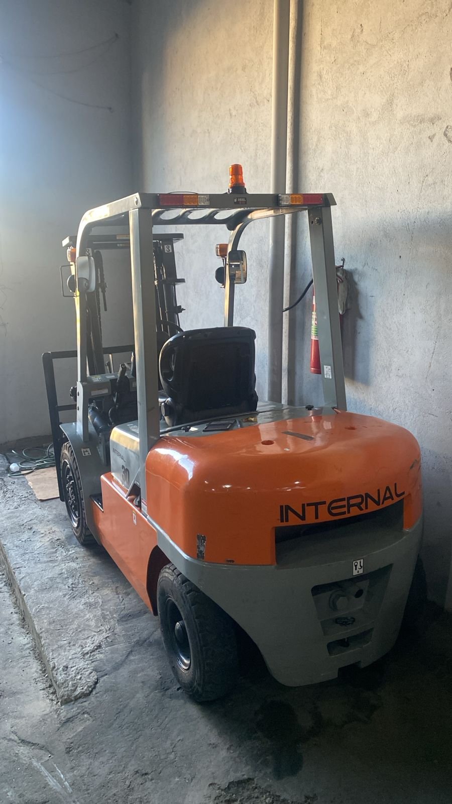 Empilhadeira Combustão - Internal - FD30T