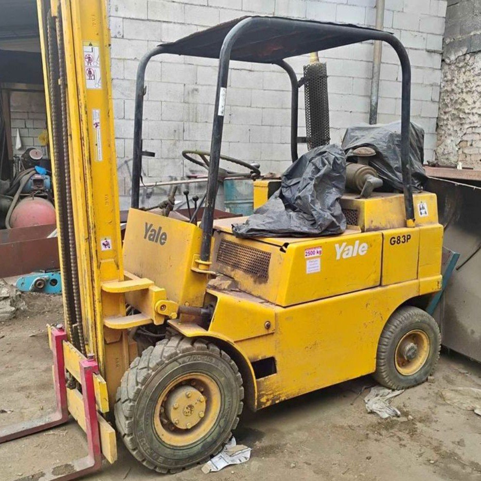 Empilhadeira Combustão - Yale - D83P050