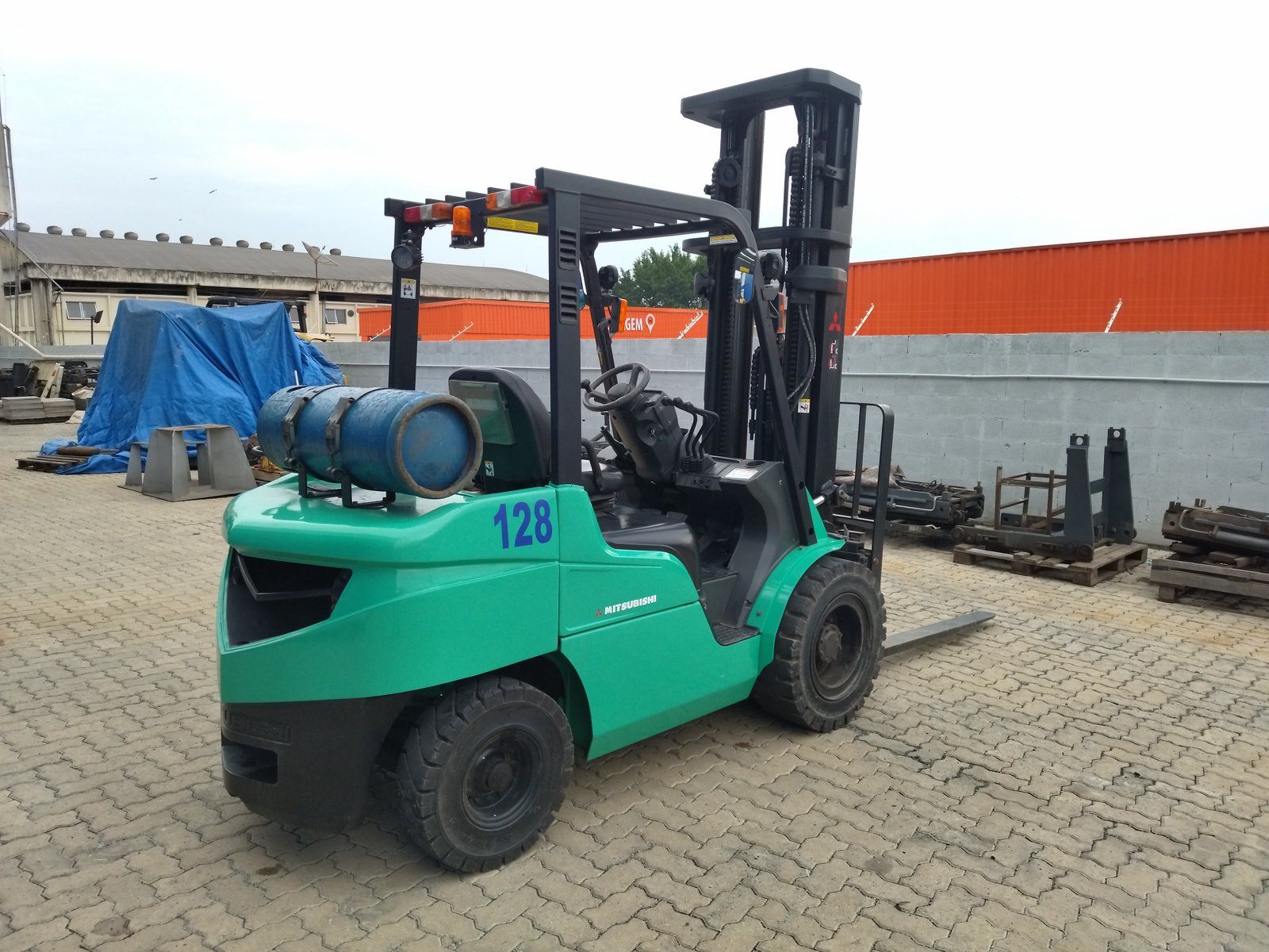 Empilhadeira Combustão - Mitsubishi - FG35NM