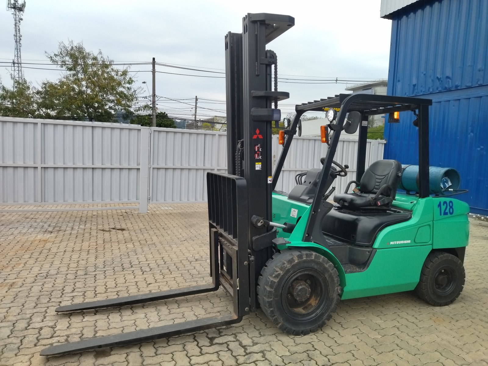 Empilhadeira Combustão - Mitsubishi - FG35NM