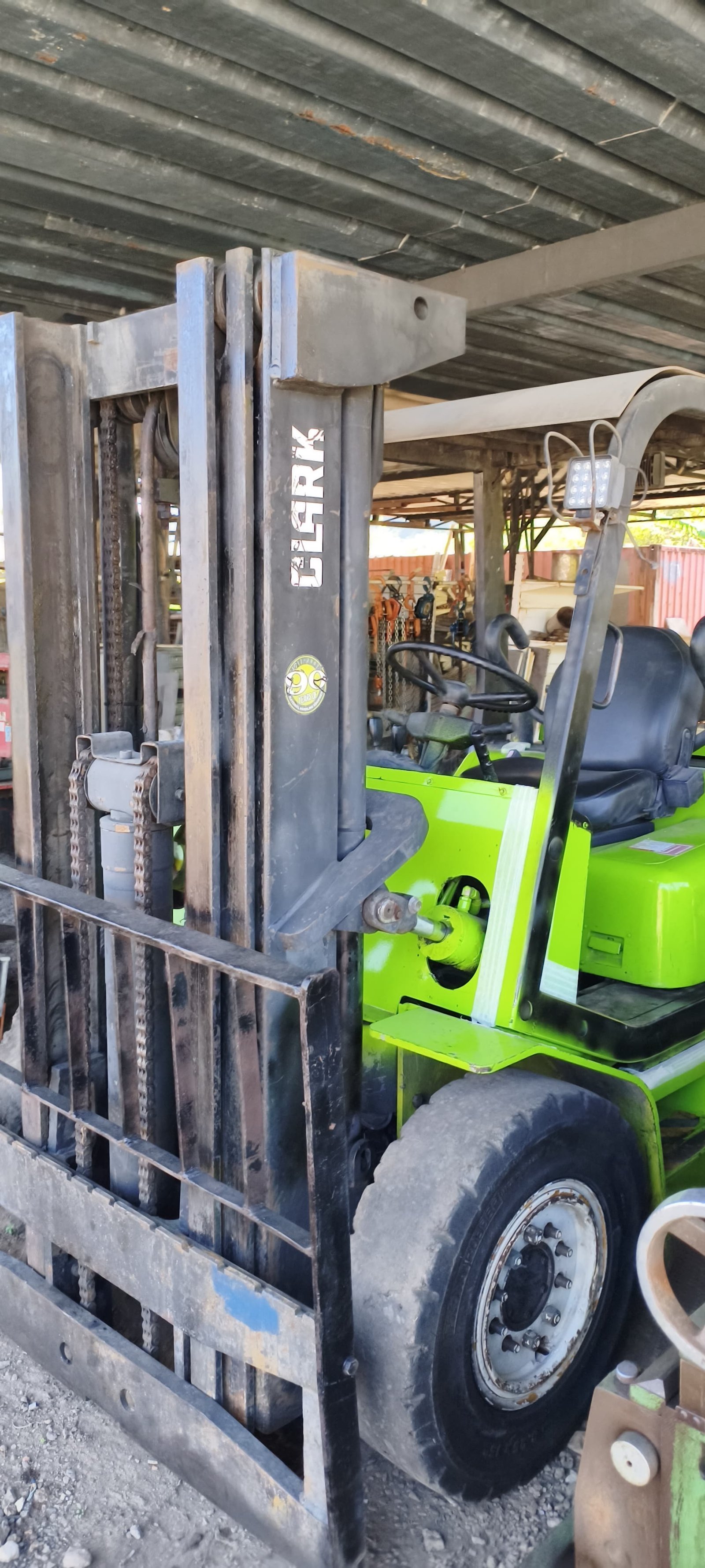 Empilhadeira Combustão - Clark - CMP45D