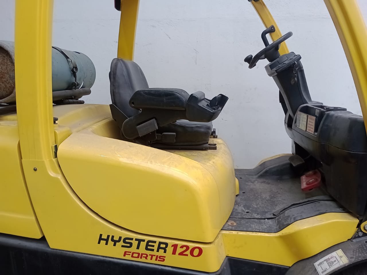 Empilhadeira Combustão - Hyster - H120FT