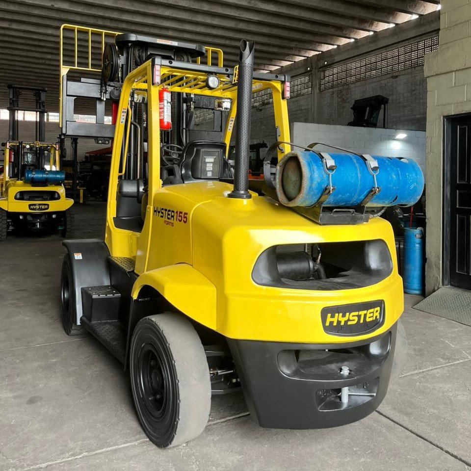 Empilhadeira Combustão - Hyster - H155FT