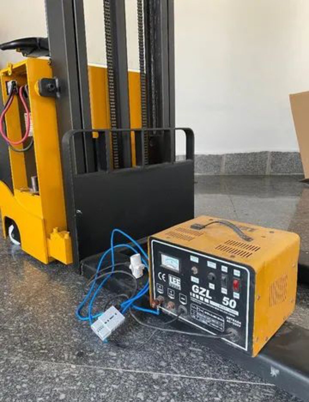 Empilhadeira Paleteira - Beltolls - CDD15A