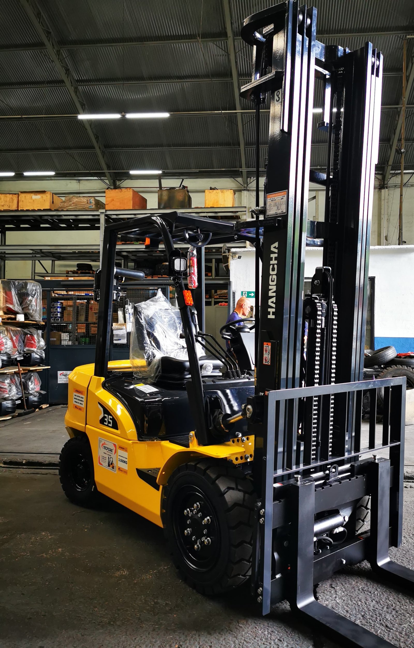 Empilhadeira Combustão - Hangcha - CPCD35