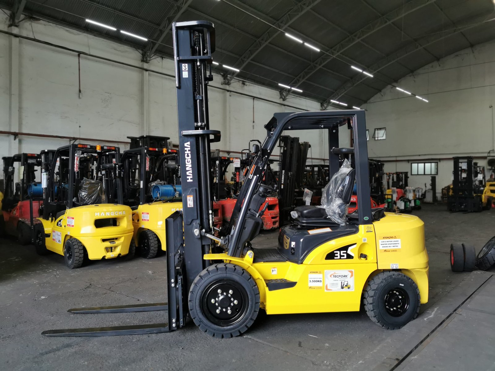 Empilhadeira Combustão - Hangcha - CPCD35