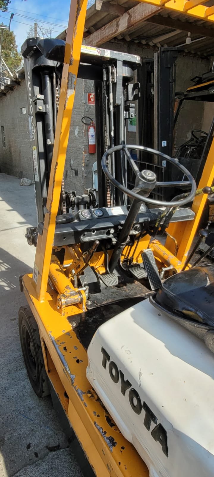 Empilhadeira Combustão - Toyota - 4FG15