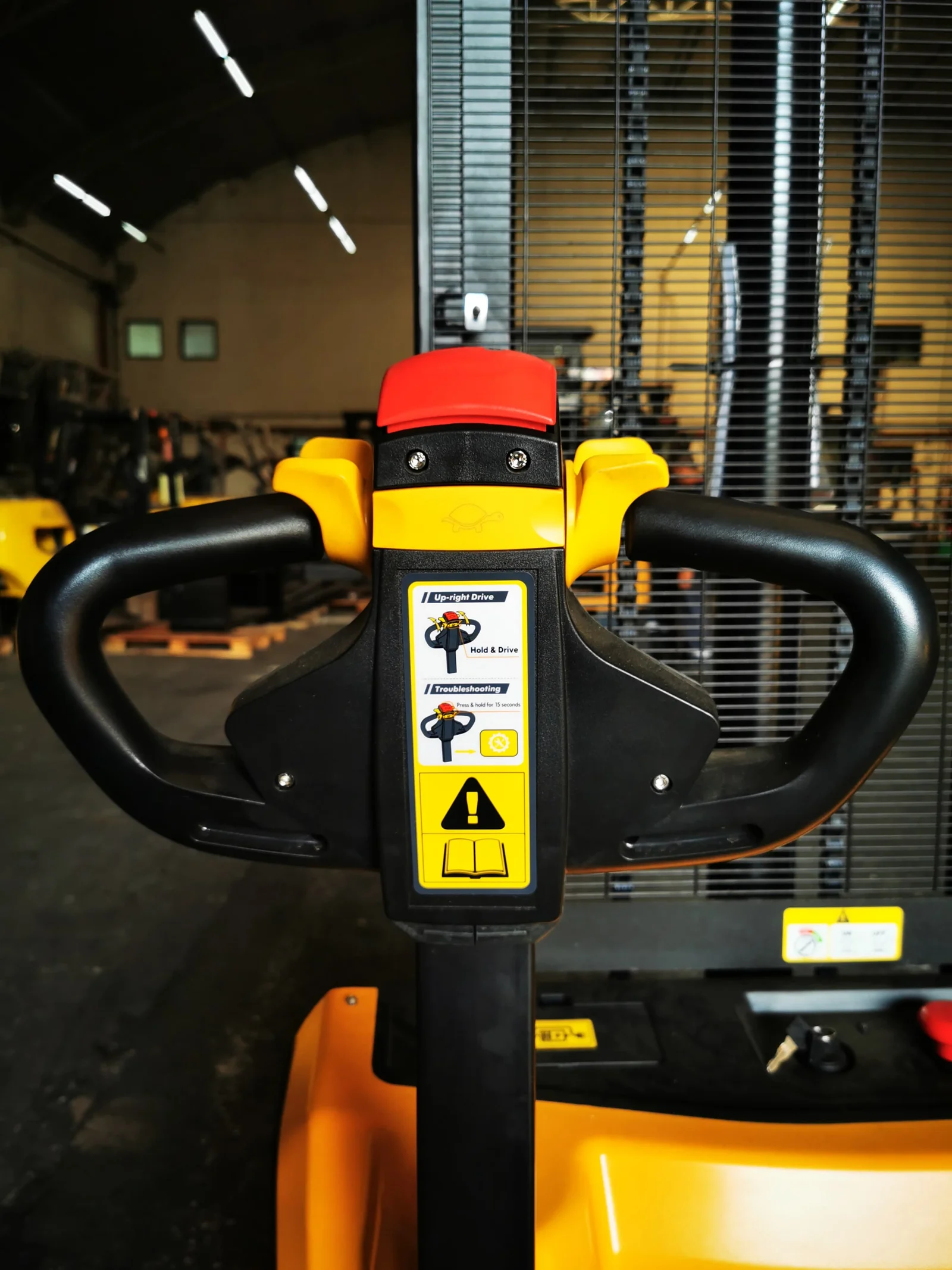 Empilhadeira Paleteira - Hangcha - CDD15