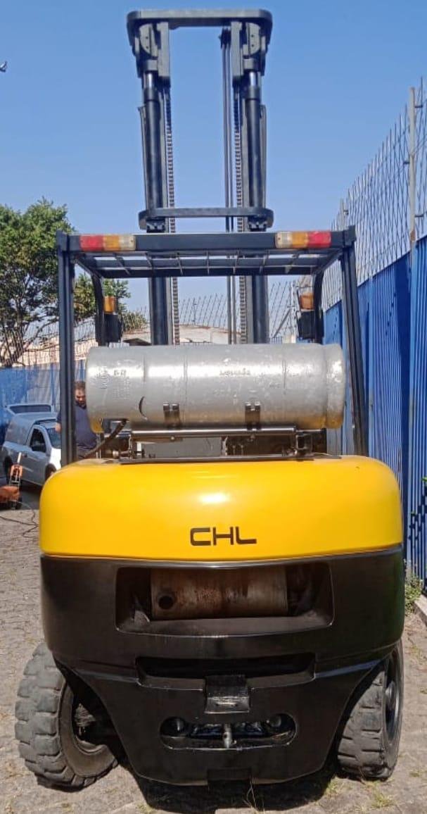 Empilhadeira Combustão - CHL - CPQD50