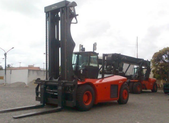 Empilhadeira Combustão - Linde - H250