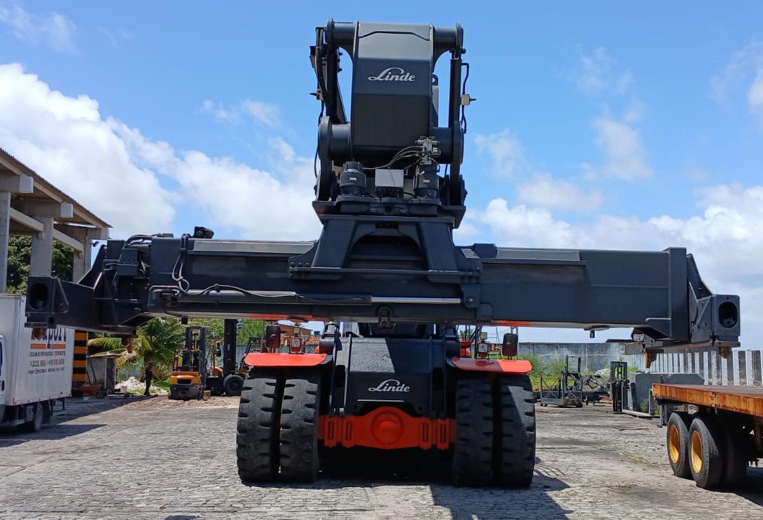 Empilhadeira Reach Stacker - Linde - C4531