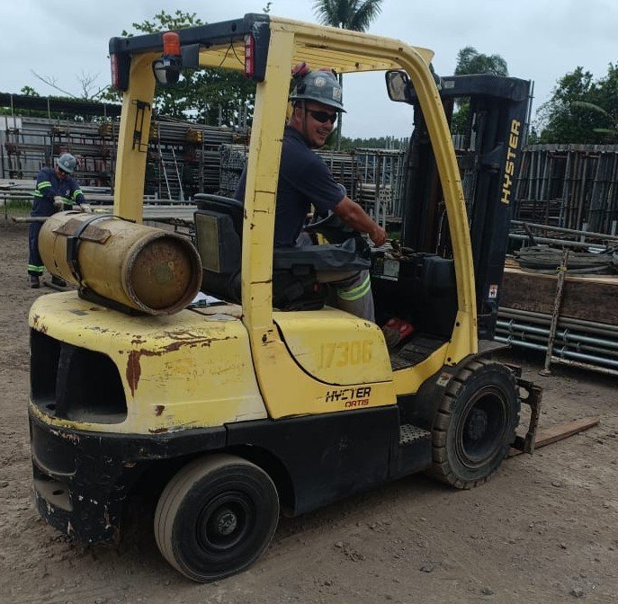 Empilhadeira Combustão - Hyster - H55FT