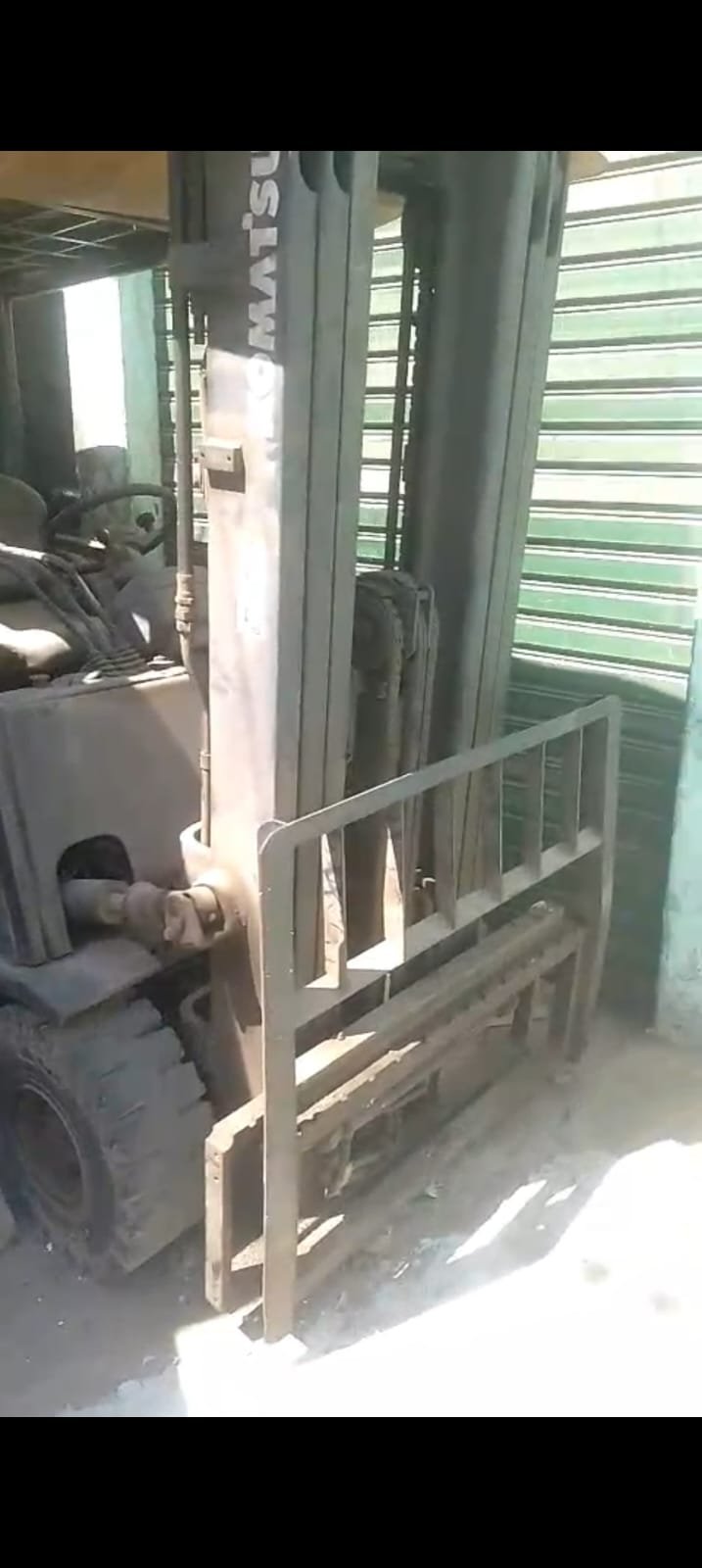 Empilhadeira Combustão - 02 Komatsu - FB25HB-11