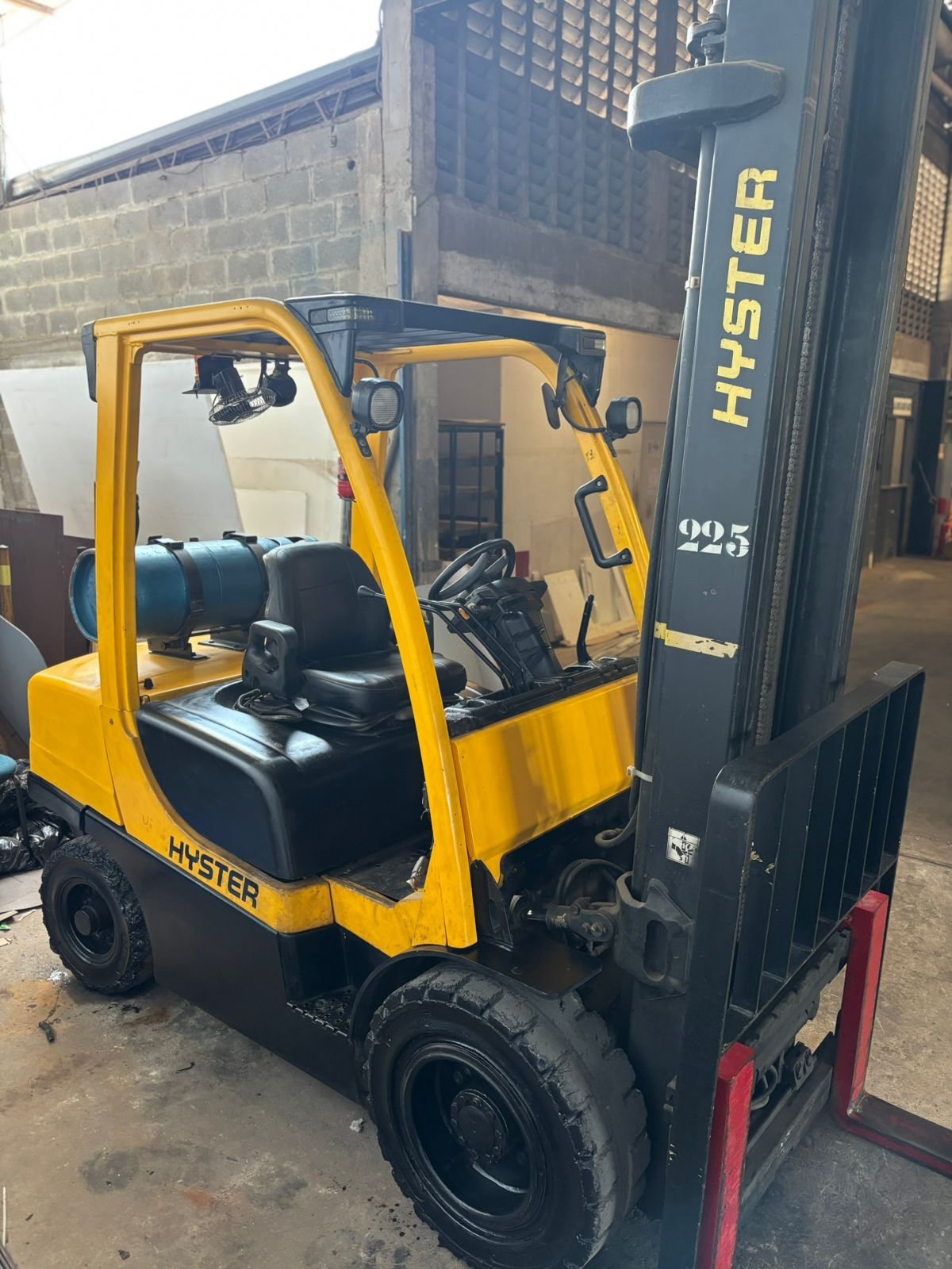 Empilhadeira Combustão - Hyster - H70FT