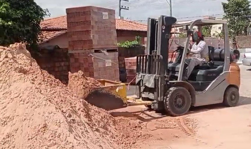 Empilhadeira Combustão - Still - CLX25