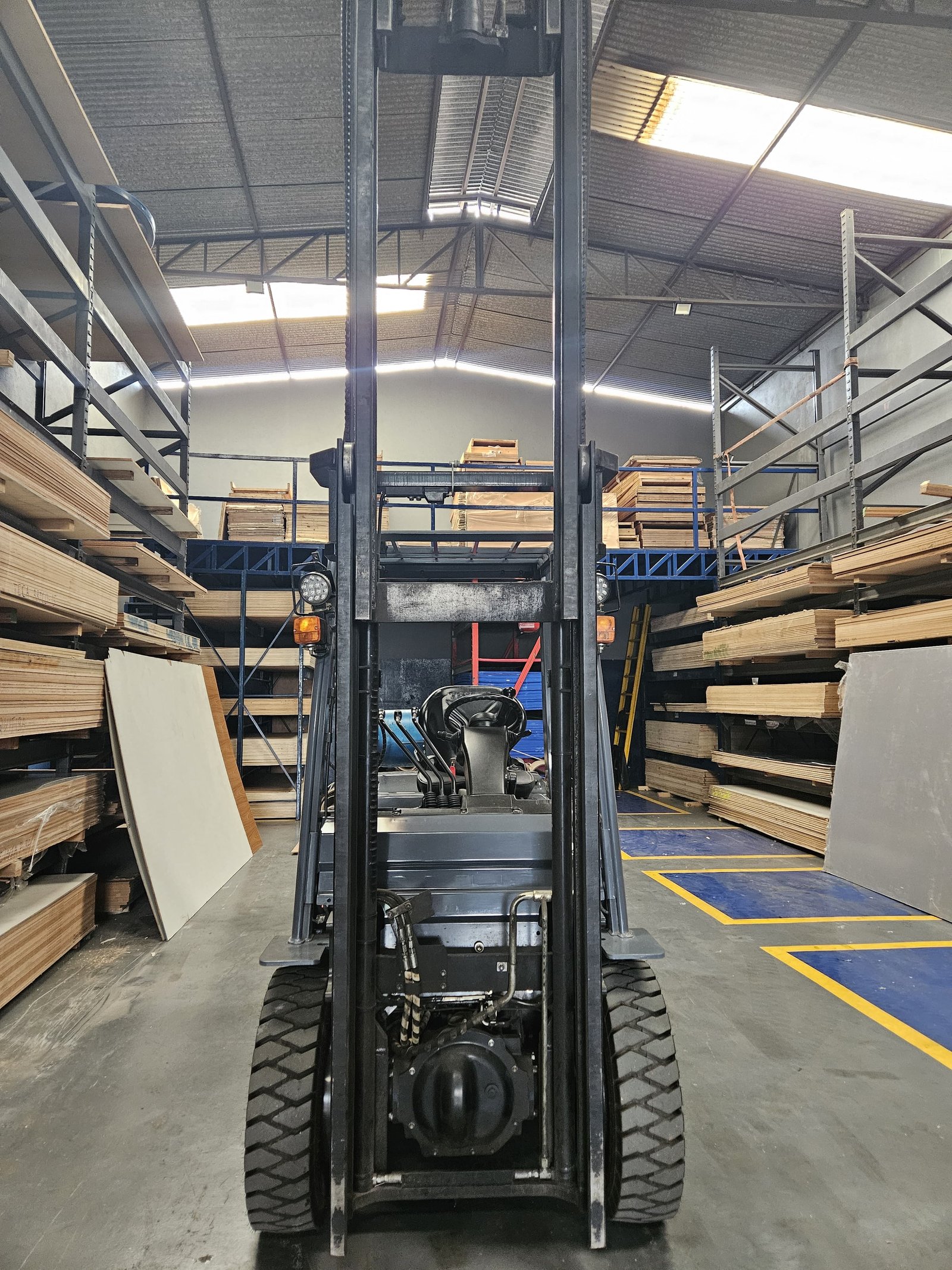 Empilhadeira Combustão - Toyota - 8FG25