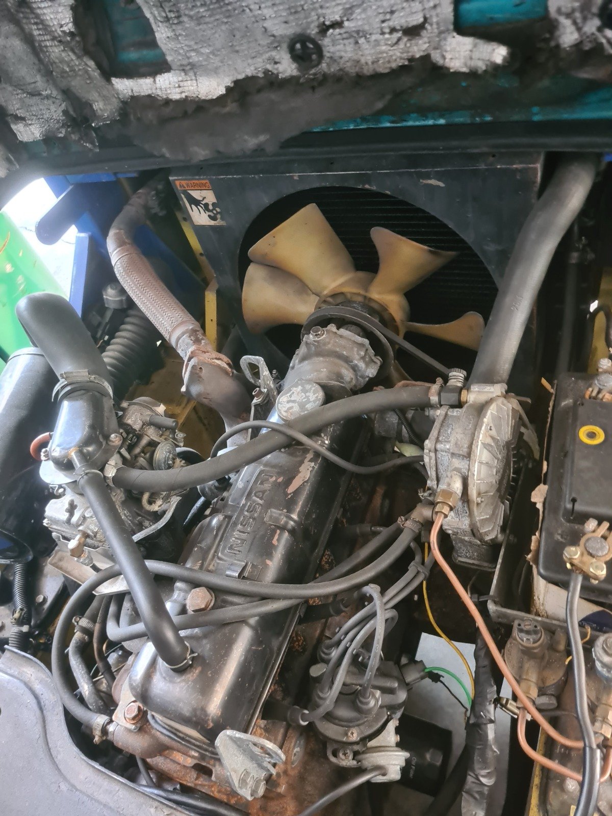 Empilhadeira Combustão - Komatsu - FG25