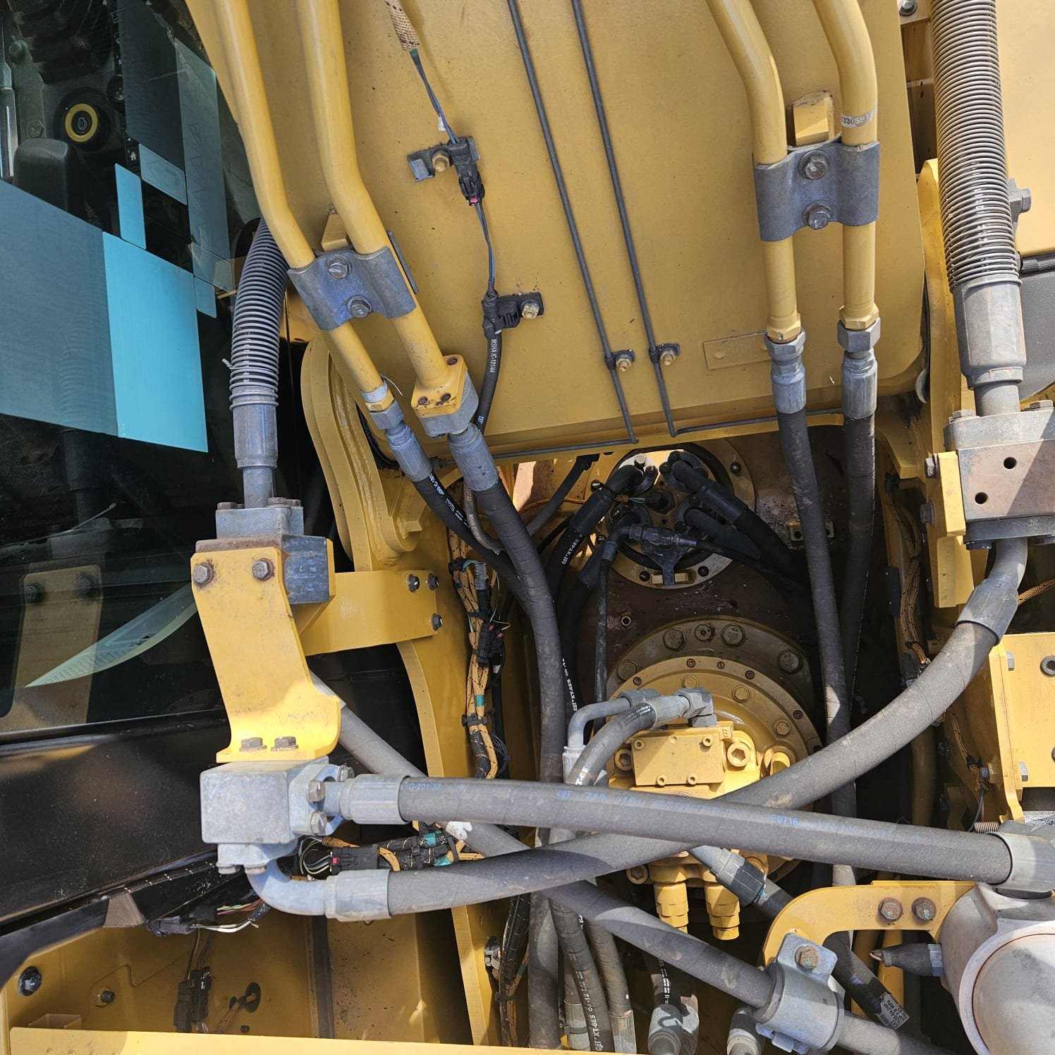 Escavadeira - Caterpillar - 320GC