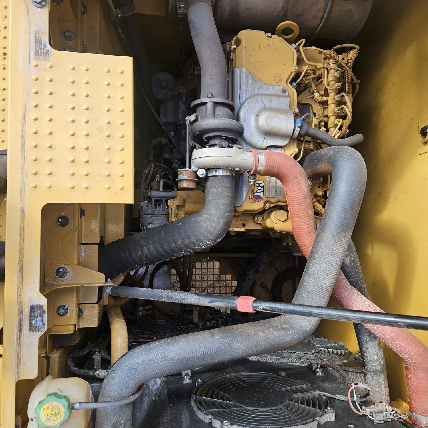 Escavadeira - Caterpillar - 320GC