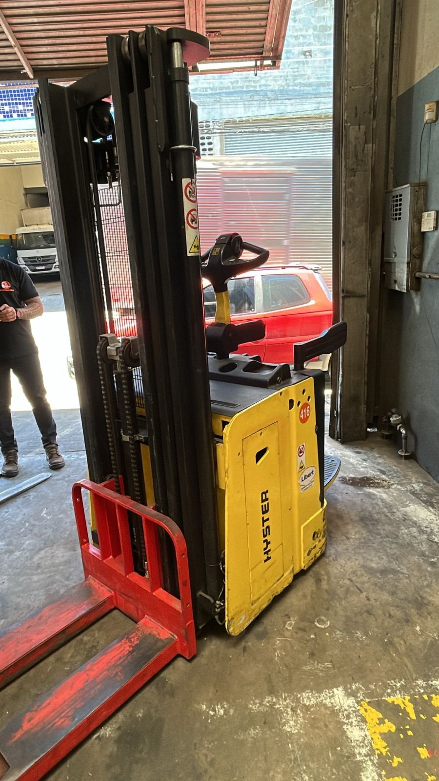 Empilhadeira Paleteira - Hyster - S1.5S