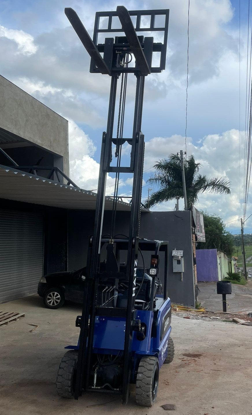Empilhadeira Contrabalanceada - HANGCHA (Hanz) - H35
