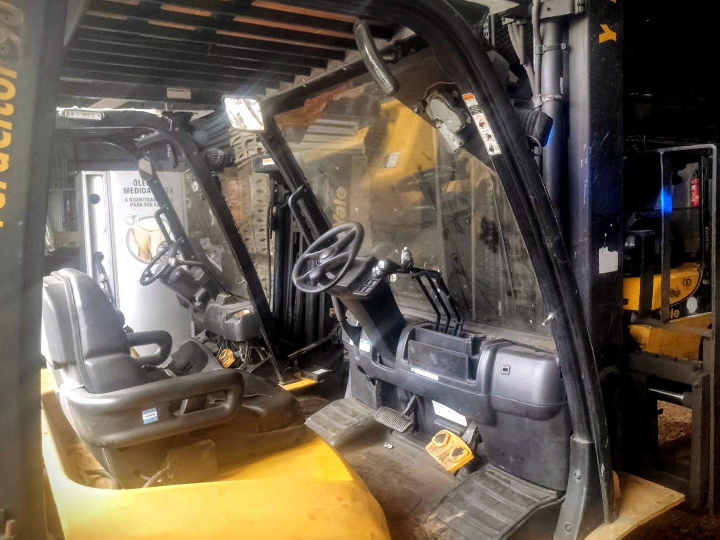 Empilhadeira Combustão - Yale - GP090VX