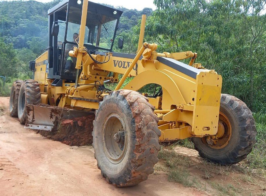 Motoniveladora - Volvo - G710