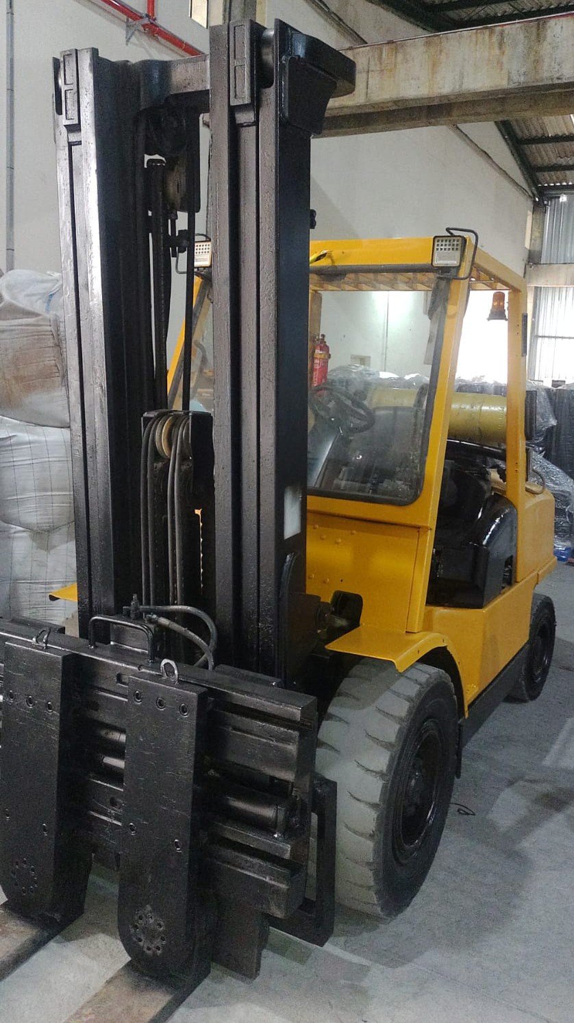 Empilhadeira Combustão - Hyster - H110XM