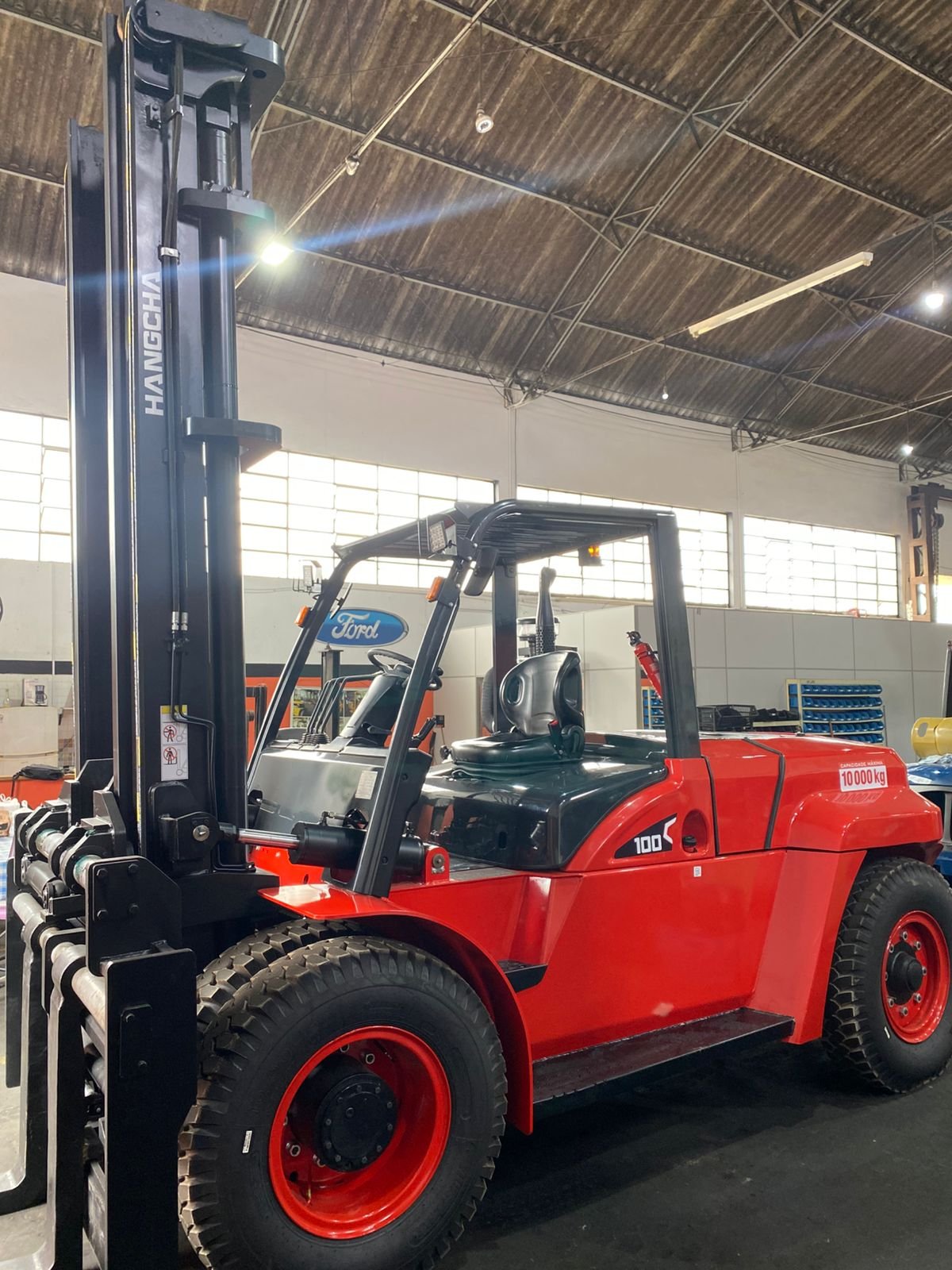 Empilhadeira Combustão - Hangcha - CPCD100