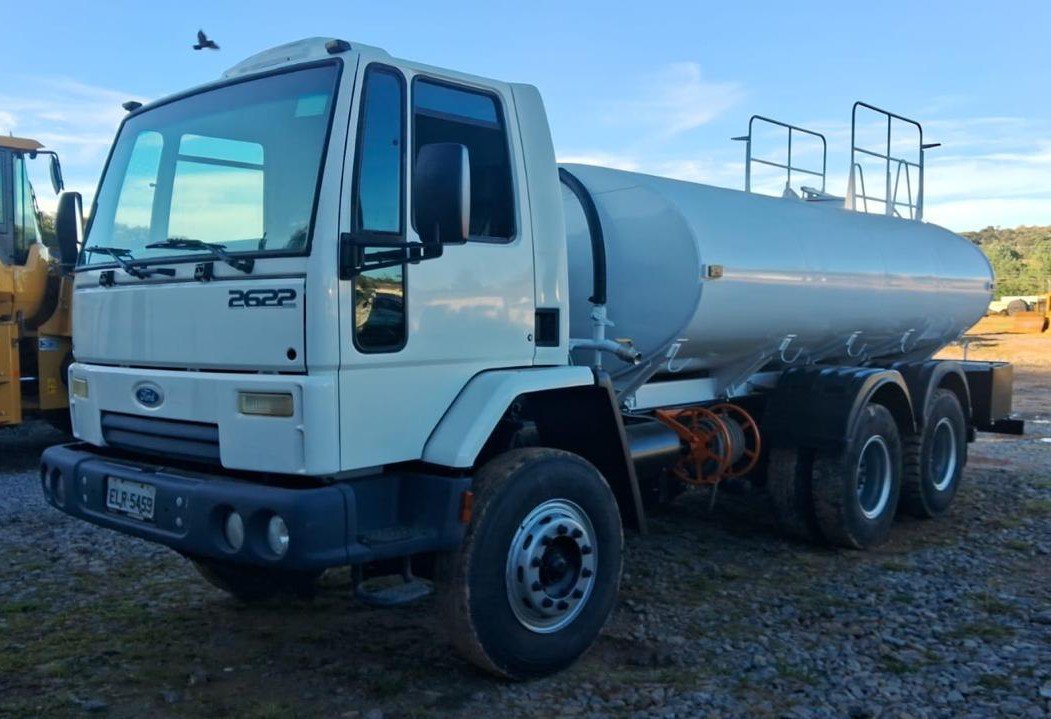 Caminhão - Ford - 2622E