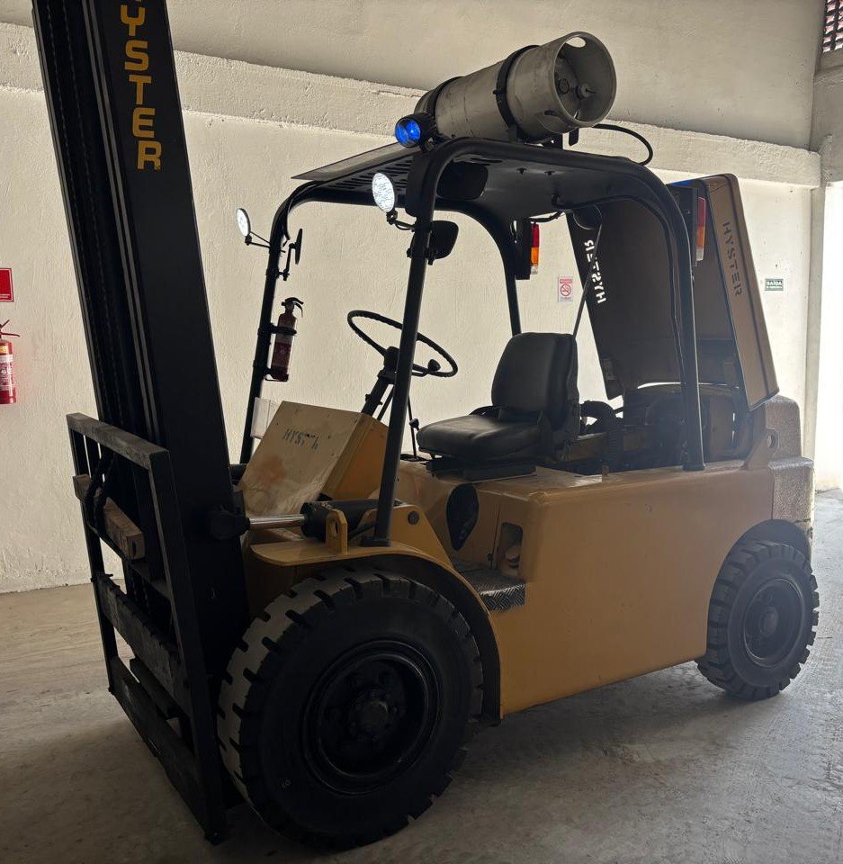 Empilhadeira Combustão - Hyster - H80J