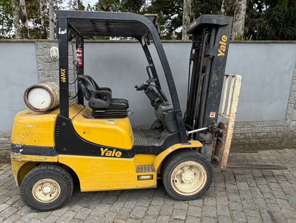 Empilhadeira Combustão - Yale - GP060MX