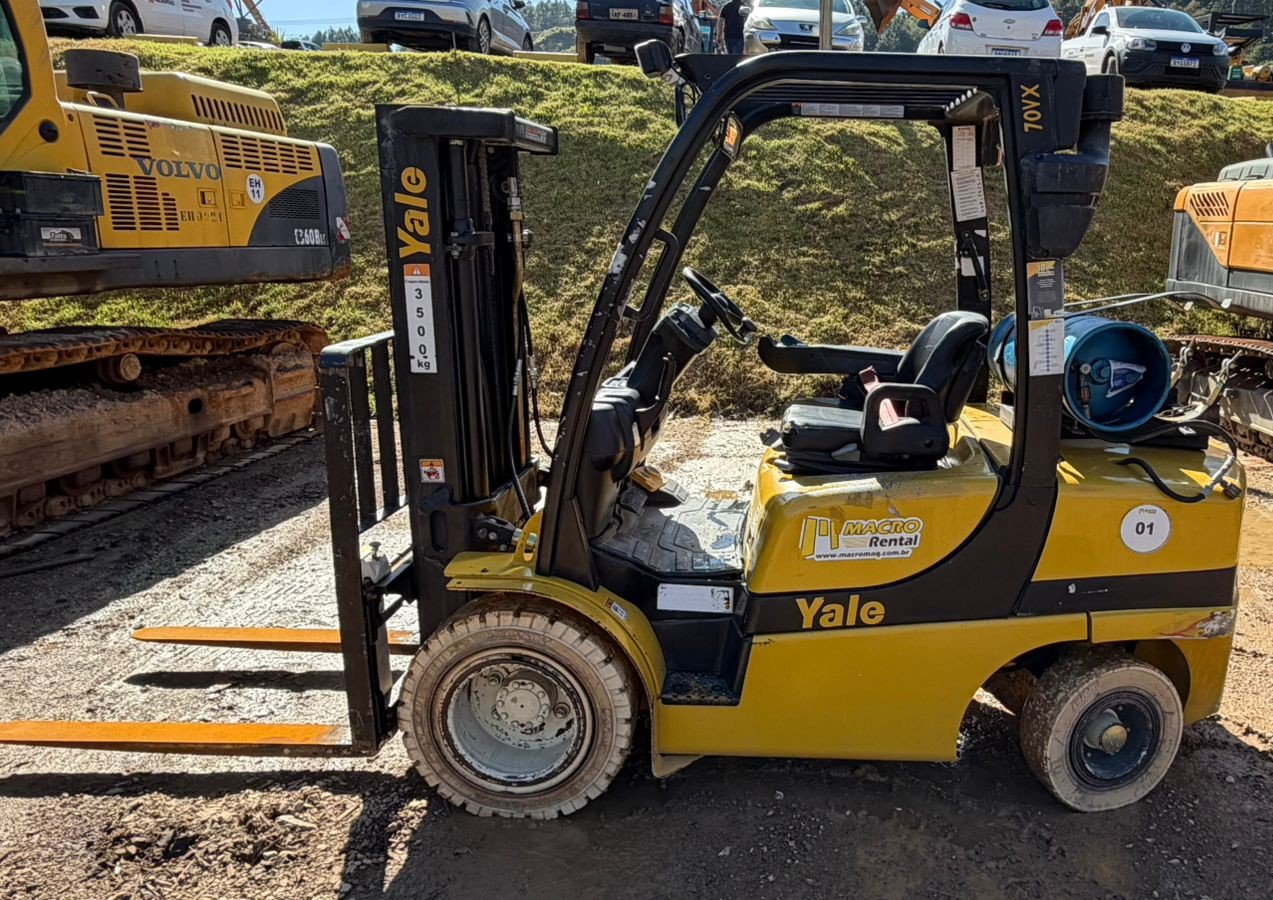 Empilhadeira Combustão - Yale - GP070VX