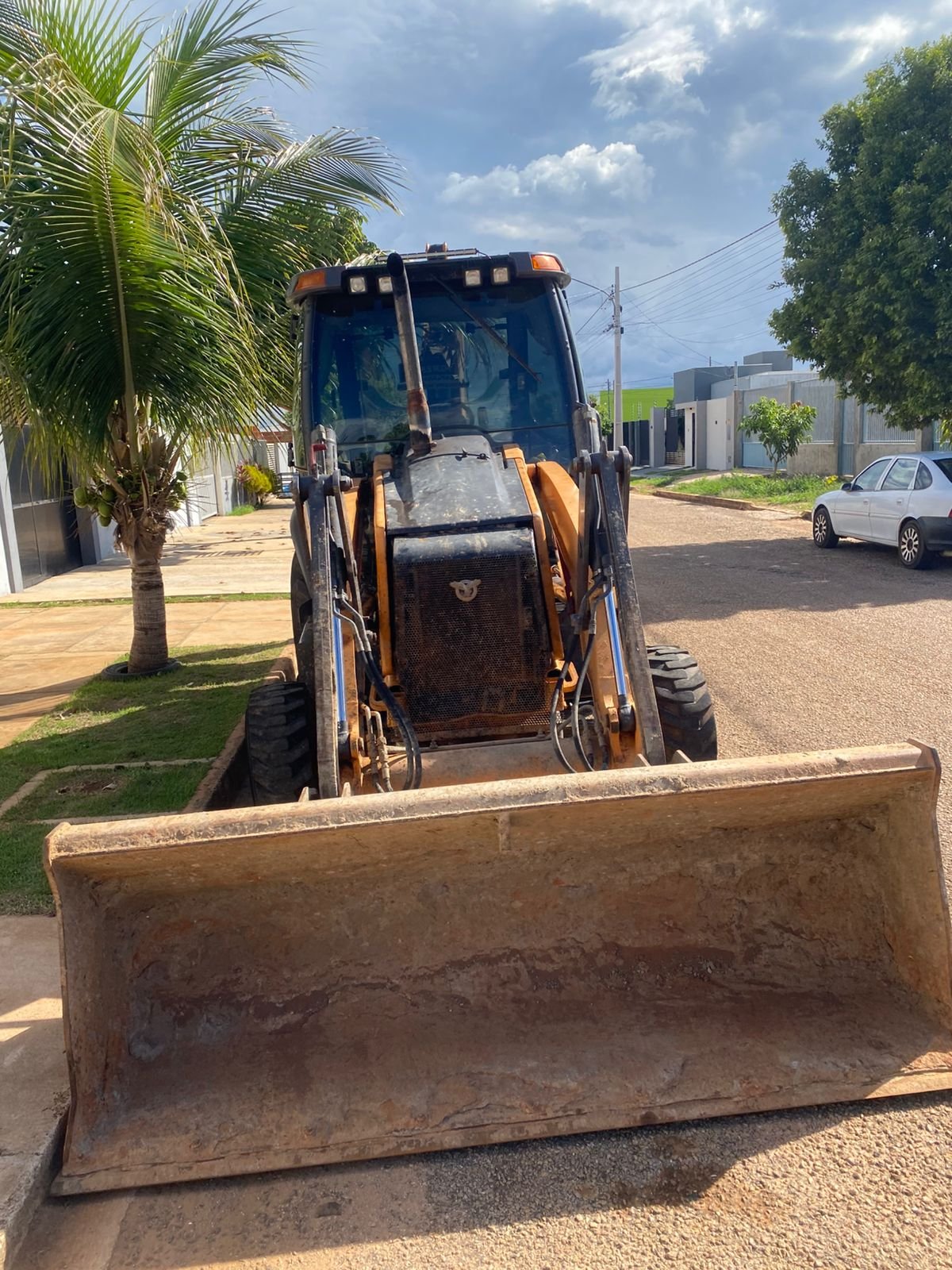 Retroescavadeira - Case - 580N