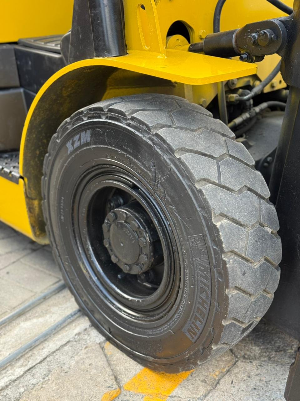 Empilhadeira Combustão - Yale - GP050VX