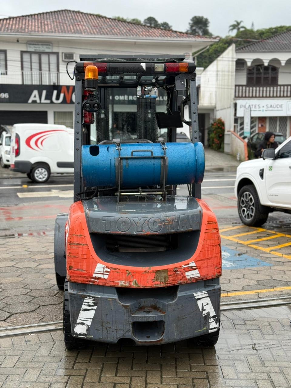 Empilhadeira Combustão - Toyota - 8FG35
